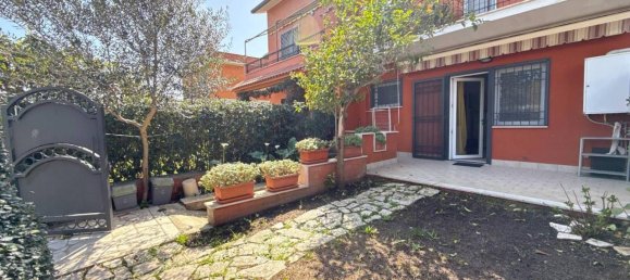 2-salle Appartement à Anzio, Italy No. 35666 22