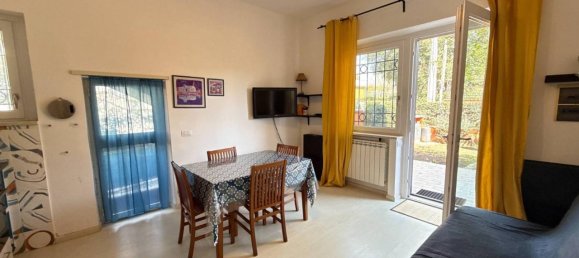 2-salle Appartement à Anzio, Italy No. 35666 7
