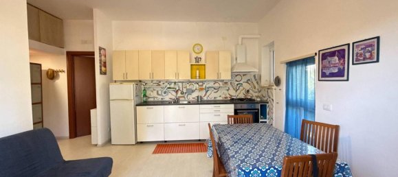 2-salle Appartement à Anzio, Italy No. 35666 6