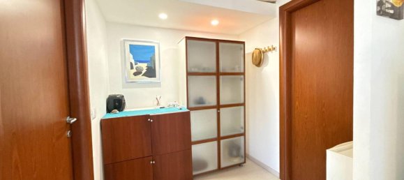 2-salle Appartement à Anzio, Italy No. 35666 10