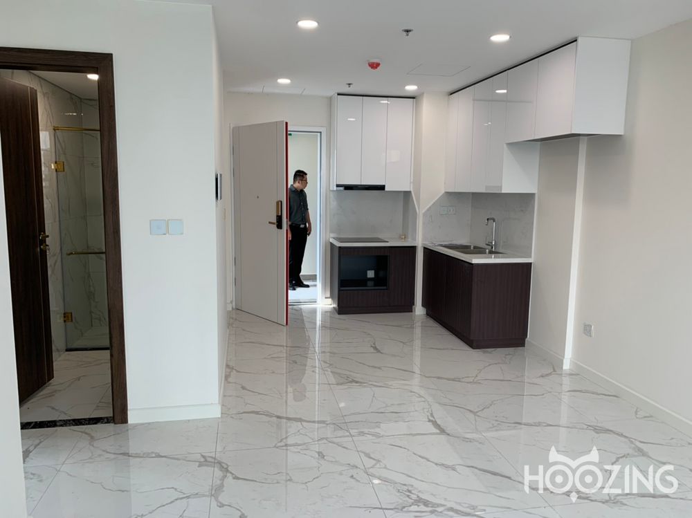 2 rooms Office in District 7, Vietnam No. 16451