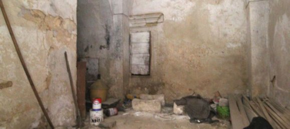 203m² Commercial property in Galatone, Italy No. 124946 6