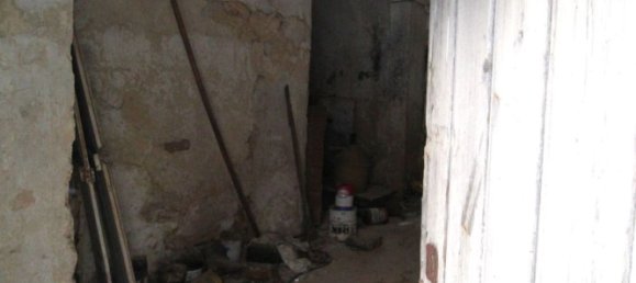 203m² Commercial property in Galatone, Italy No. 124946 5