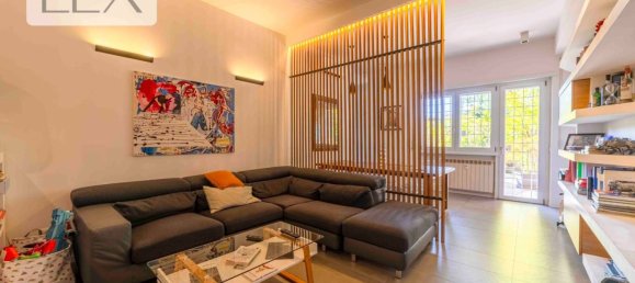 2 Schlafzimmer Wohnung in Rome, Italy, Nr. 391005 2