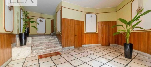 2 Schlafzimmer Wohnung in Rome, Italy, Nr. 391005 29