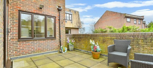 2 bedrooms Apartment in Essex, United Kingdom No. 3967 4