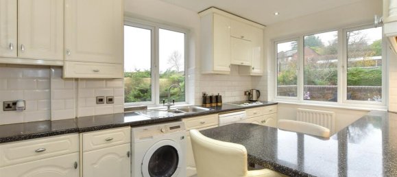 2 bedrooms Apartment in Essex, United Kingdom No. 3967 3