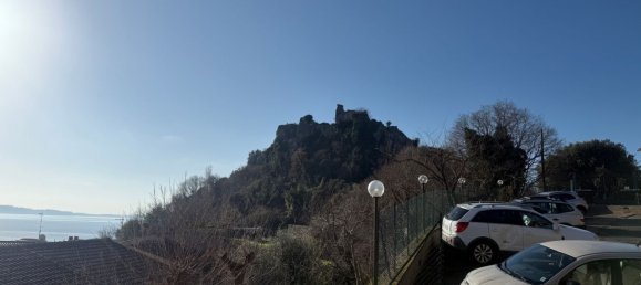 3 rooms Apartment in Trevignano Romano, Italy No. 96297 31