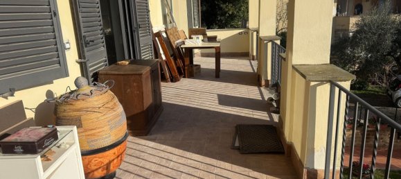 3 rooms Apartment in Trevignano Romano, Italy No. 96297 17