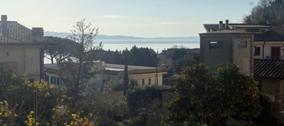 3 rooms Apartment in Trevignano Romano, Italy No. 96297 20