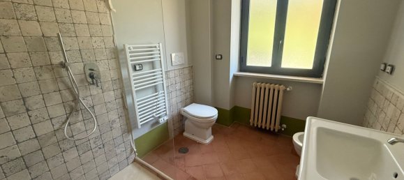 3 rooms Apartment in Trevignano Romano, Italy No. 96297 13
