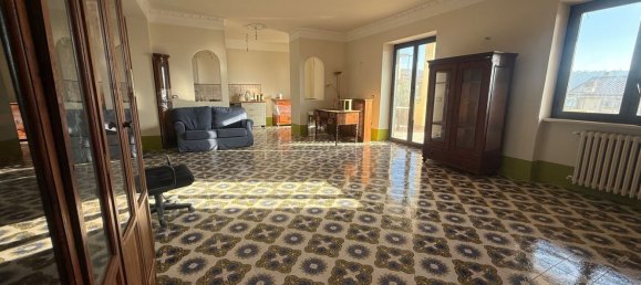 3 rooms Apartment in Trevignano Romano, Italy No. 96297 4