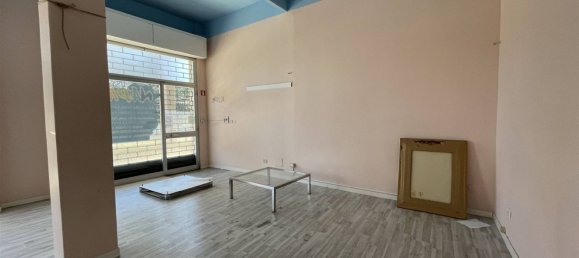 50m² Commercial property in La Spezia, Italy No. 85303 3