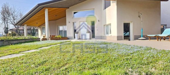 4 غرف نوم فيلا في Bedizzole, Italy رقم 291186 10