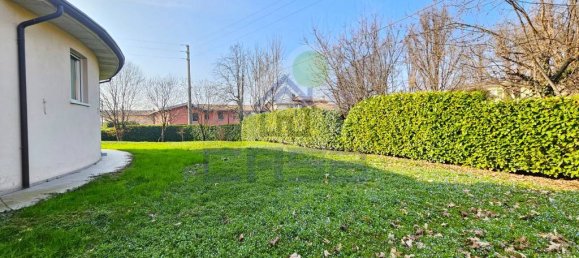 4 غرف نوم فيلا في Bedizzole, Italy رقم 291186 43