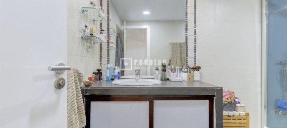 Apartamento de 4 dormitorios en Majadahonda, Spain No. 168360 43