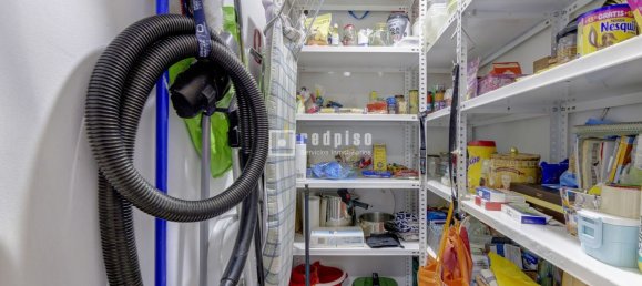 Apartamento de 4 dormitorios en Majadahonda, Spain No. 168360 22