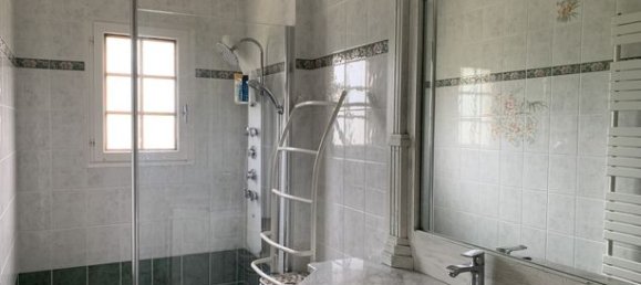 5 bedrooms House in Haute-Savoie, France No. 314913 12