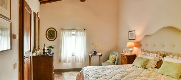 Дом с 10 спальнями в Радда ин Кьянти, Италия № 56414 36