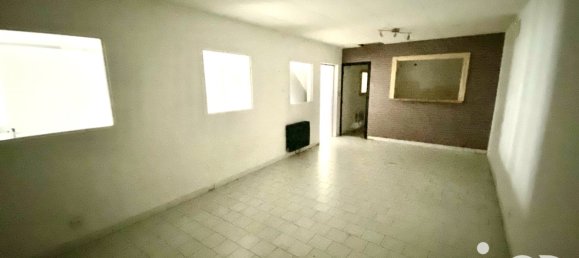 1غرفة بناية في Crevecoeur-le-Grand, France رقم 344754 6