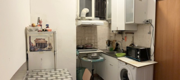 1 bedroom Apartment in Rome, Italy No. 204995 2
