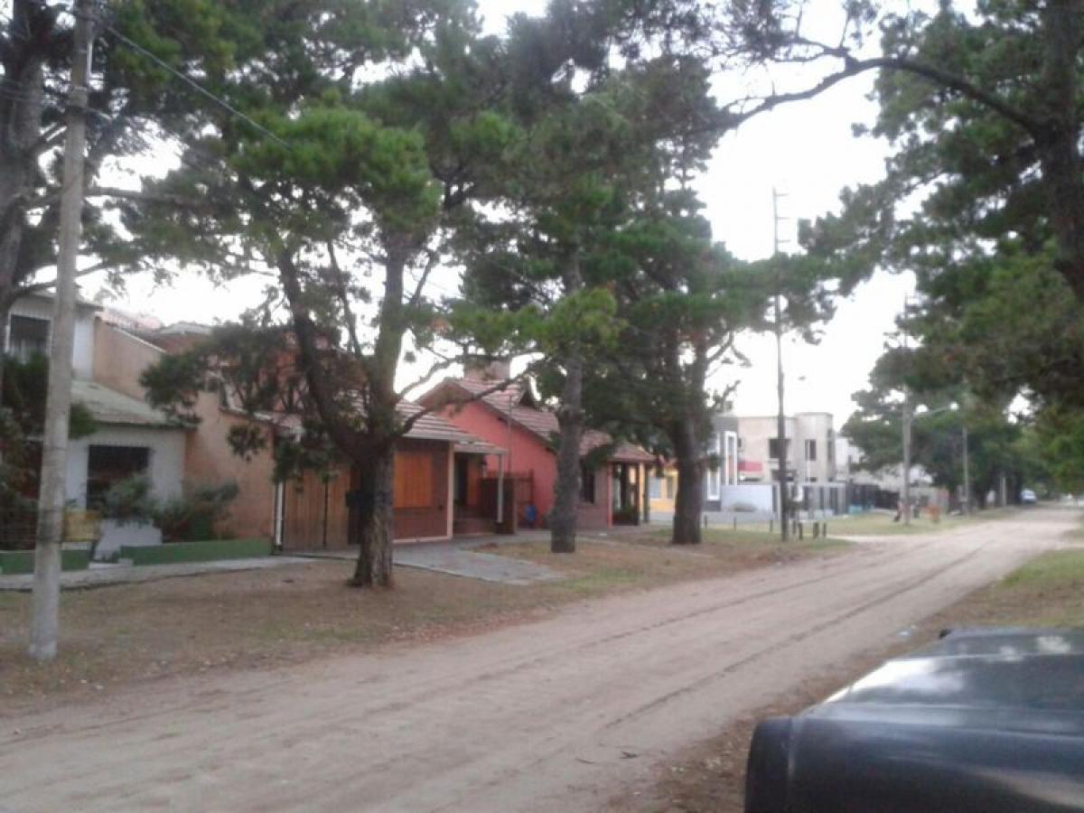 200m² Land in Mar del Plata, Argentina No. 111183