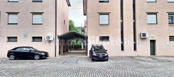 Estacionamiento en Gorizia, Italy 132 m² No. 317829 2