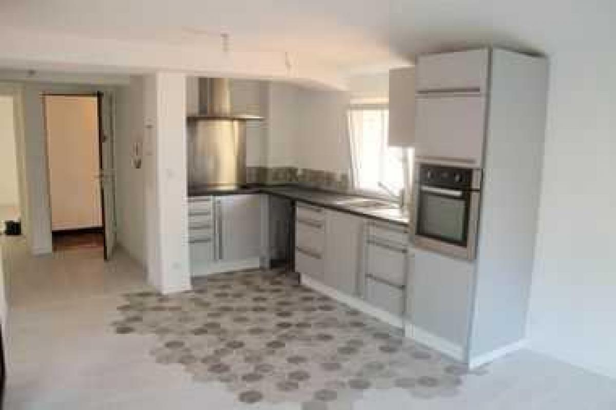 2 bedrooms Condo in Toulon, France No. 13248