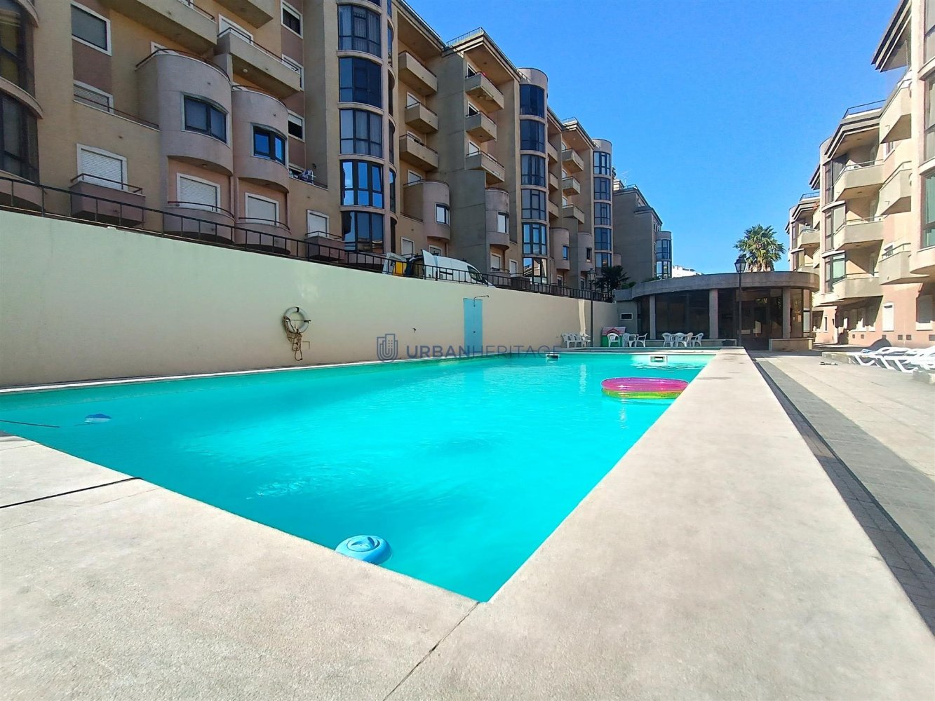 3 bedrooms Duplex in Amadora, Portugal No. 289980