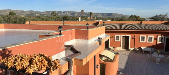 210m² Commercial property in Noto, Italy No. 365406 29