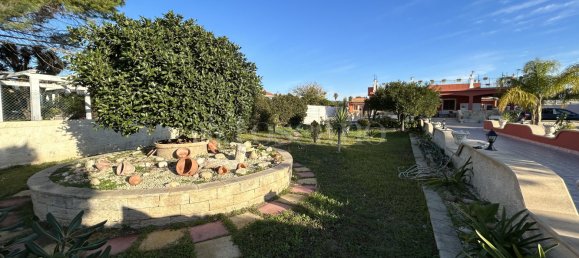 210m² Commercial property in Noto, Italy No. 365406 21