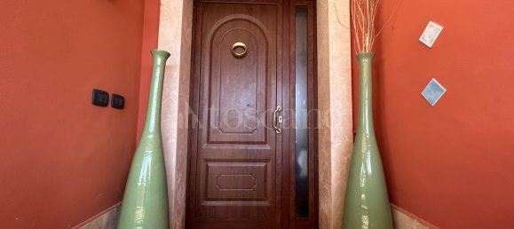 210m² Commercial property in Noto, Italy No. 365406 42