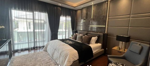 5 bedrooms Cafe / restaurant in Huai Khwang, Thailand No. 17747 8