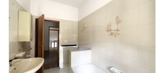 3 bedrooms House in Frisa, Italy No. 294230 37