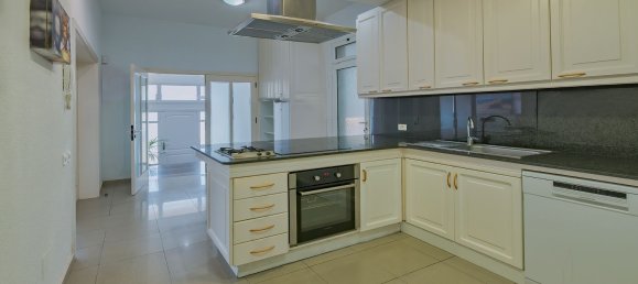 5 bedrooms House in Telde, Spain No. 143068 11