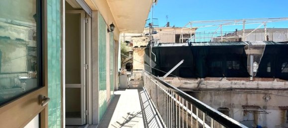 3 Schlafzimmer Wohnung in Torre del Greco, Italy, Nr. 376765 15