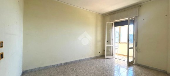3 Schlafzimmer Wohnung in Torre del Greco, Italy, Nr. 376765 12