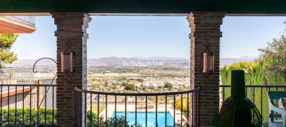 Таунхаус с 7 спальнями в Алаурин-де-ла-Торре, Испания № 147059 37