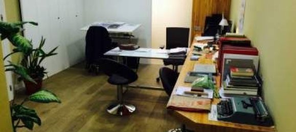 88m² Commercial property in Oviedo, Spain No. 91856 2