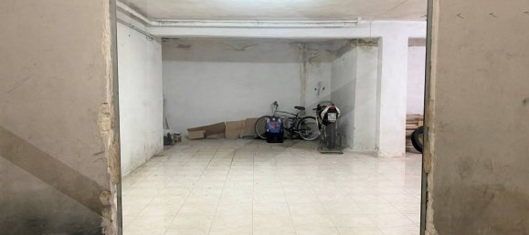 1 room Garage in Noicattaro, Italy No. 24772 3