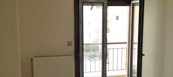 180m² Property in Oraiokastro, Greece No. 2483 6