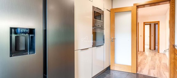 3 bedrooms Apartment in Cascais, Portugal No. 95528 6