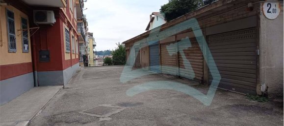 5 rooms Apartment in Benevento, Italy No. 300405 12