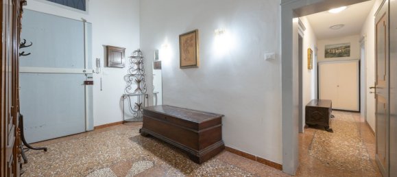 8 bedrooms Apartment in Bologna, Italy No. 362541 23