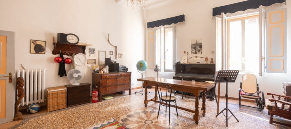 8 bedrooms Apartment in Bologna, Italy No. 362541 2