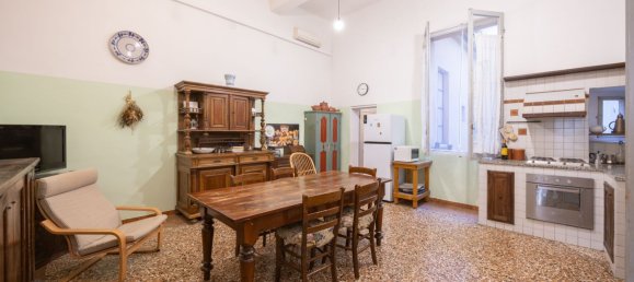 8 bedrooms Apartment in Bologna, Italy No. 362541 5