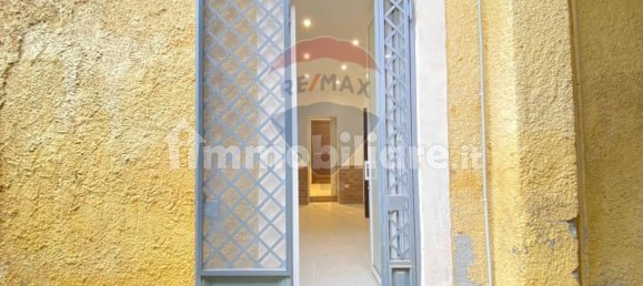 Casa de 2 dormitorios en Sant'Agata li Battiati, Italy No. 233904 29