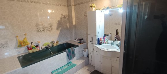 Casa de 5 dormitorios en Chassignolles, France No. 229995 7