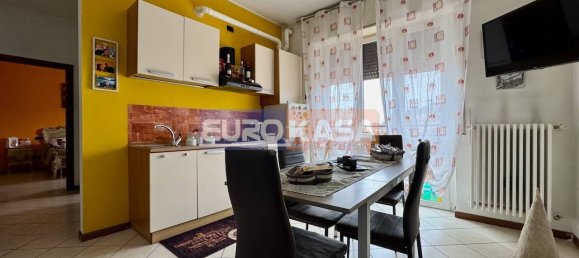 1 غرف نوم شقة في Osio Sotto, Italy رقم 217508 3