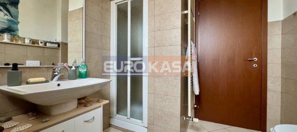 1 غرف نوم شقة في Osio Sotto, Italy رقم 217508 7